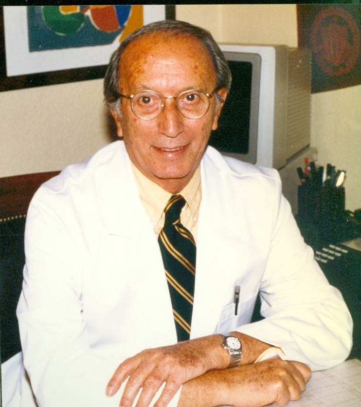 DR. JUAN CANUT 4